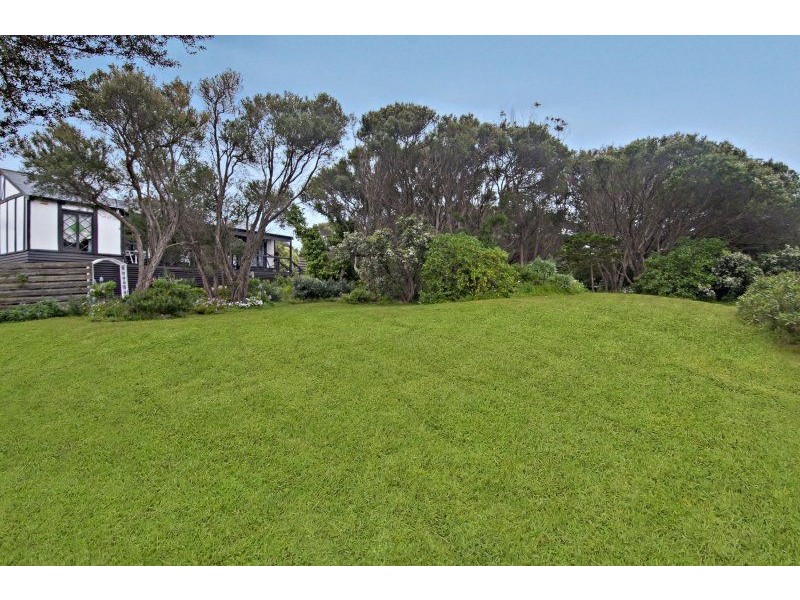 60 Tiberius Road, St Andrews Beach VIC 3941