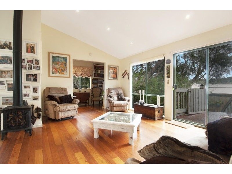 27 Preston Street, Rye VIC 3941