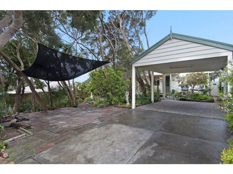 27 Preston Street, Rye VIC 3941