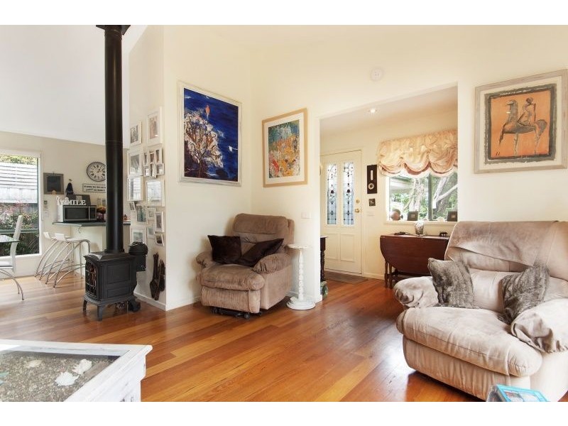 27 Preston Street, Rye VIC 3941