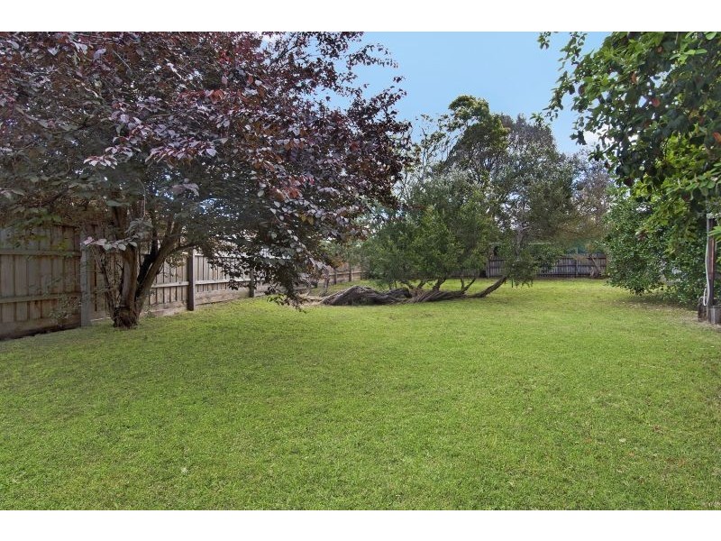 6 McAlpin Street, Tootgarook VIC 3941