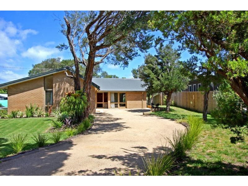 42 Centre Drive, Rye VIC 3941
