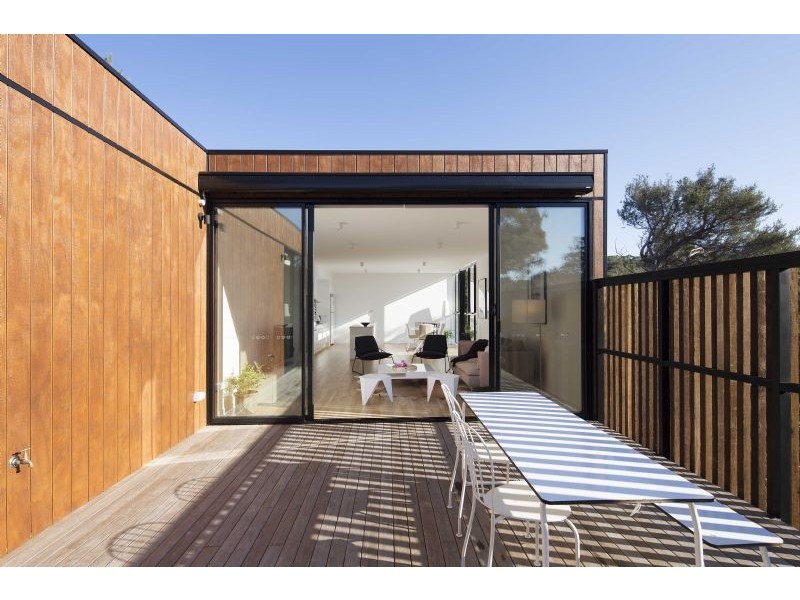 8 Ora Court, Rye VIC 3941