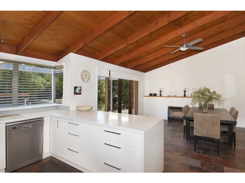 4 Brewster Road, Rye VIC 3941