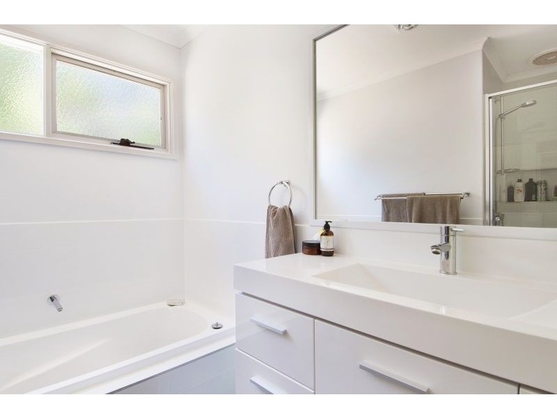 4 Brewster Road, Rye VIC 3941