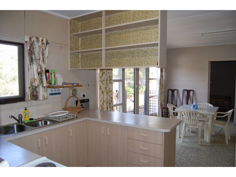 18 Nalong Street, Rye VIC 3941