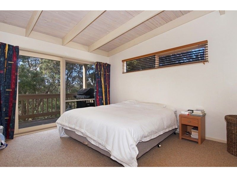 15 Phyllis Parade, Rye VIC 3941