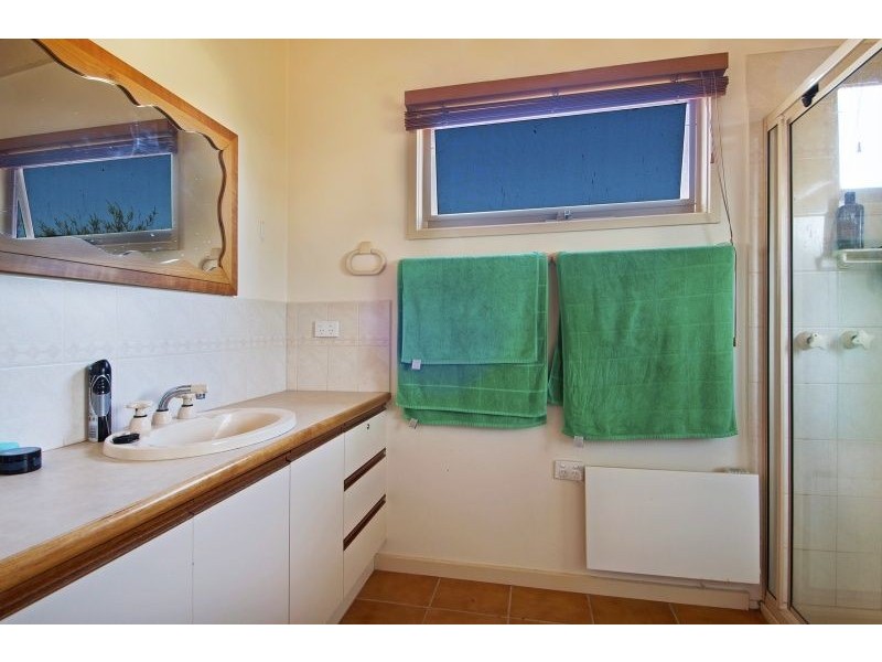 15 Phyllis Parade, Rye VIC 3941