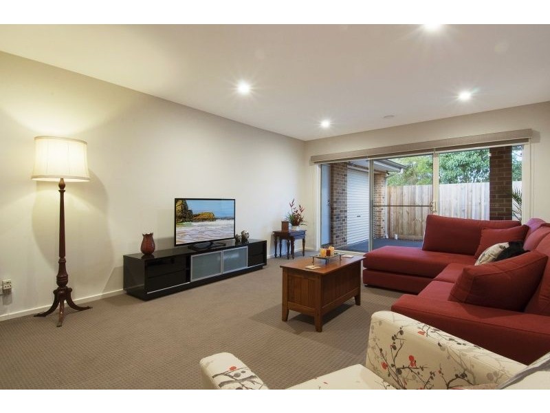 5 Blakiston Grove, Rye VIC 3941