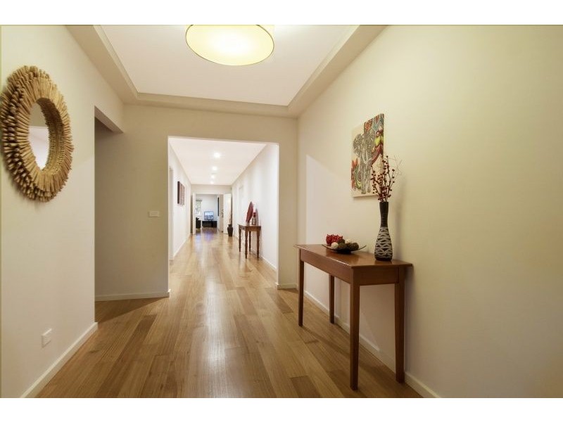 5 Blakiston Grove, Rye VIC 3941