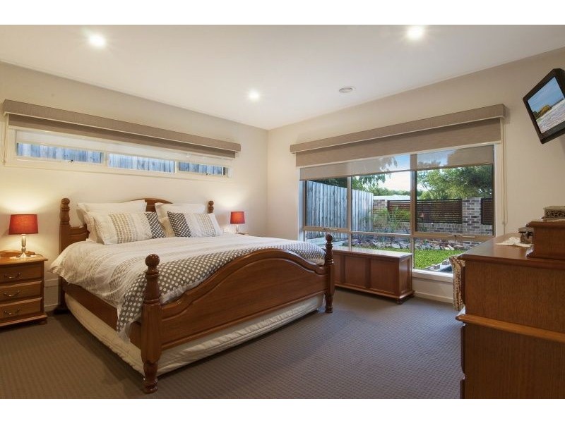 5 Blakiston Grove, Rye VIC 3941