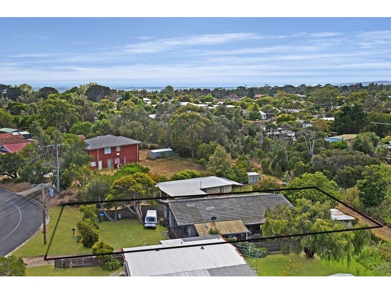 25 Chatfield Avenue, Rosebud West VIC 3940