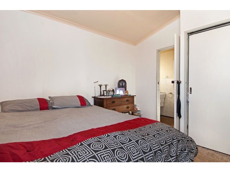 25 Chatfield Avenue, Rosebud West VIC 3940