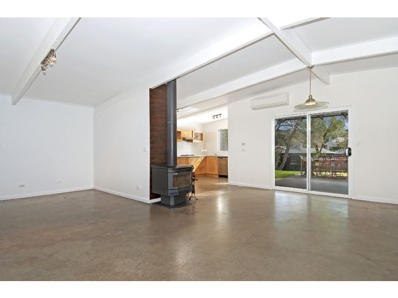 4 Kooringal Road, Blairgowrie VIC 3942