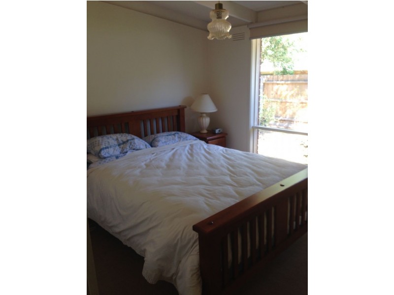 5 Winifred Grove, Blairgowrie VIC 3942
