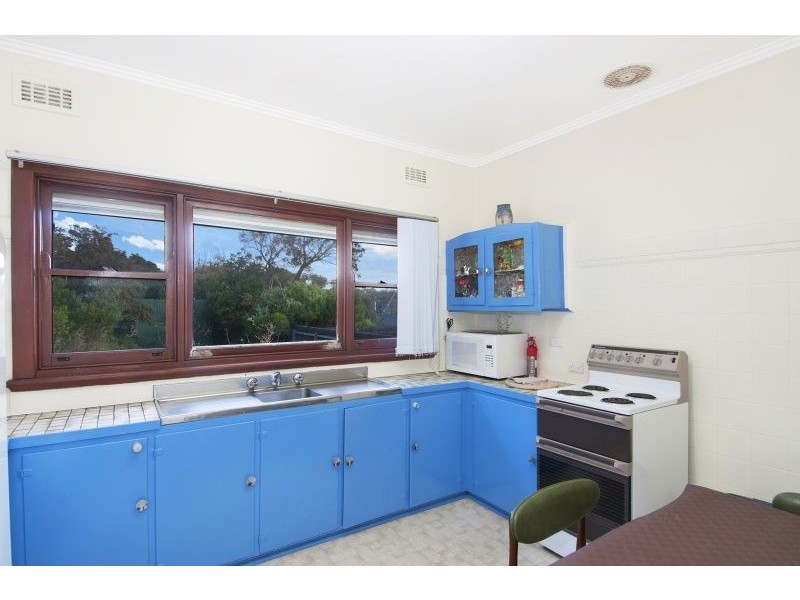 2 Waverly Street, Sorrento VIC 3943