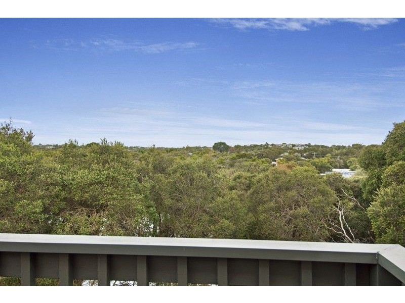 3 Phyllis Parade, Rye VIC 3941