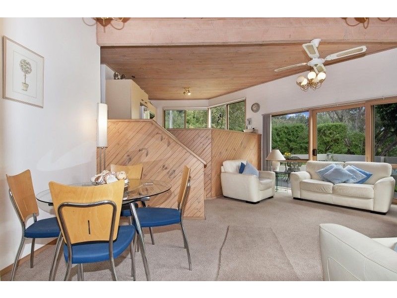 17 Thomson Terrace, Rye VIC 3941