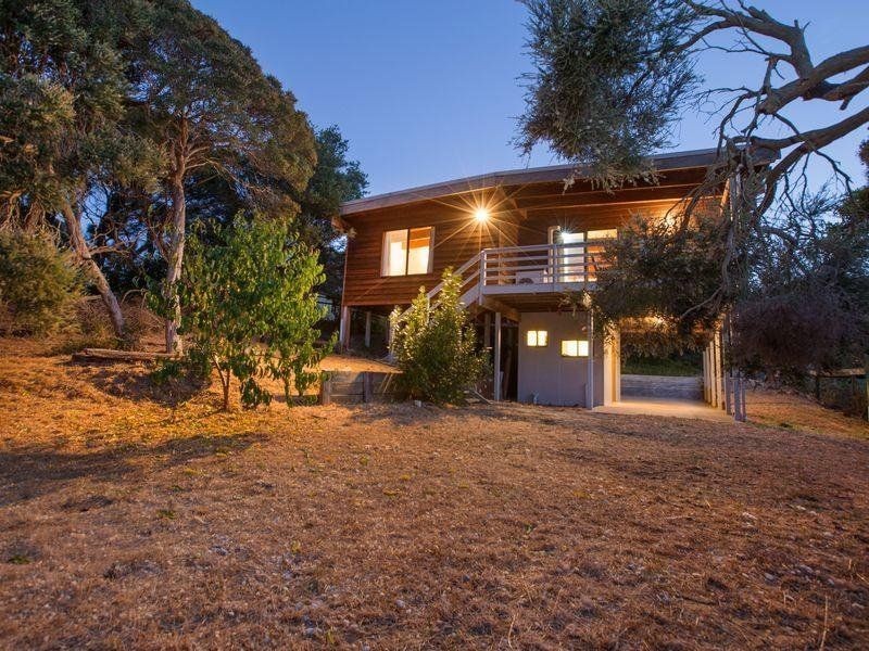 16 Yarrayne Street, Rye VIC 3941