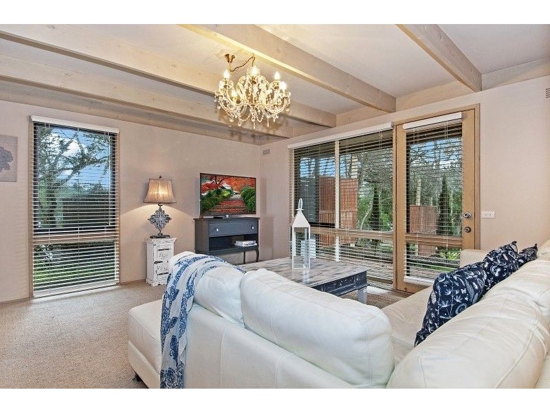 9 Pamela Avenue, Rye VIC 3941