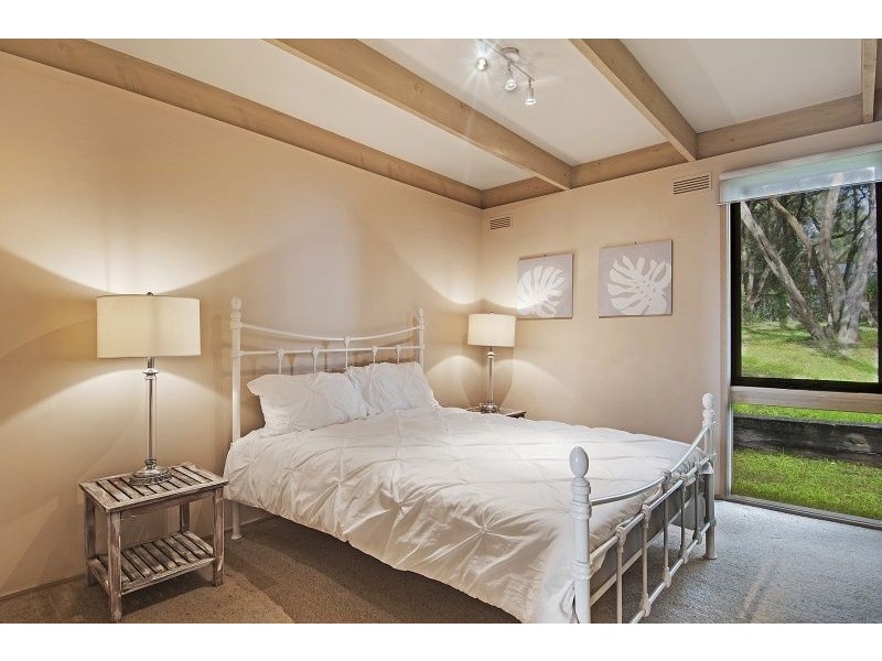 9 Pamela Avenue, Rye VIC 3941