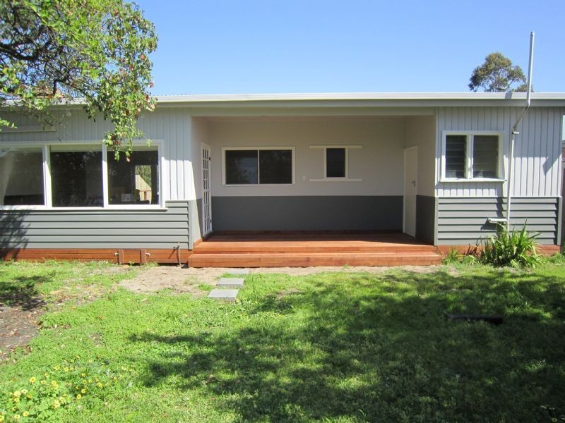 6 McAlpin Street, Tootgarook VIC 3941