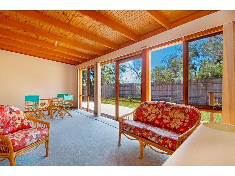 26 Fleur Avenue, Tootgarook VIC 3941