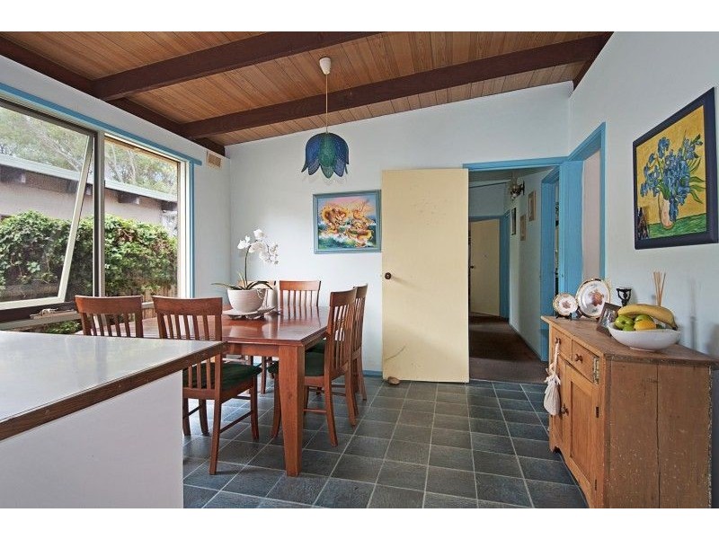 18 Wollert Street, Rye VIC 3941