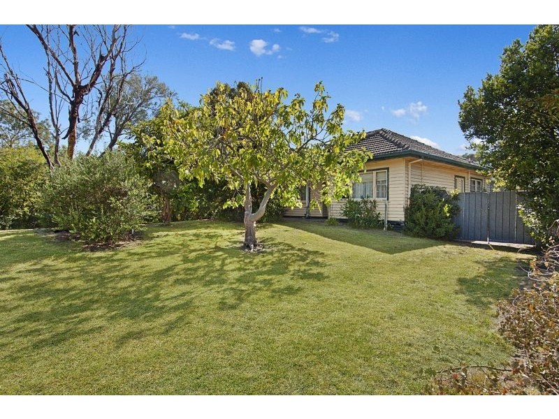 13 Sheila Street, Rye VIC 3941