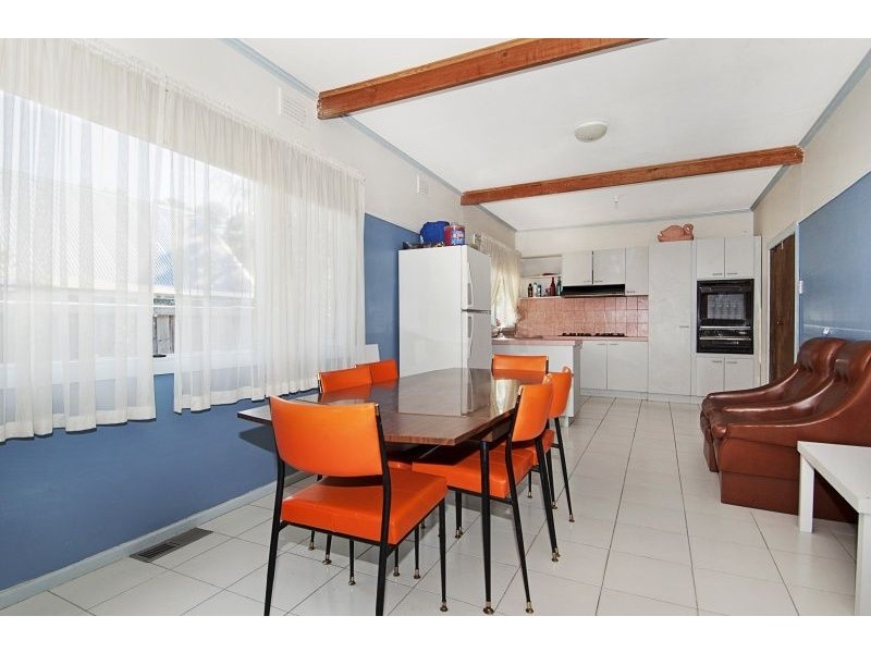 13 Sheila Street, Rye VIC 3941