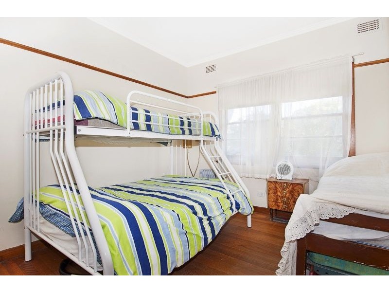 13 Sheila Street, Rye VIC 3941