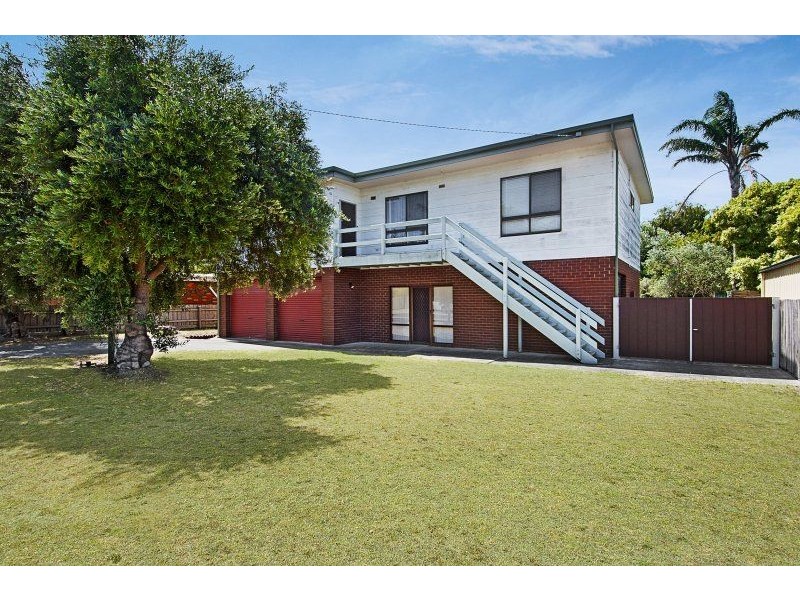 32 Mathis Avenue, Tootgarook VIC 3941