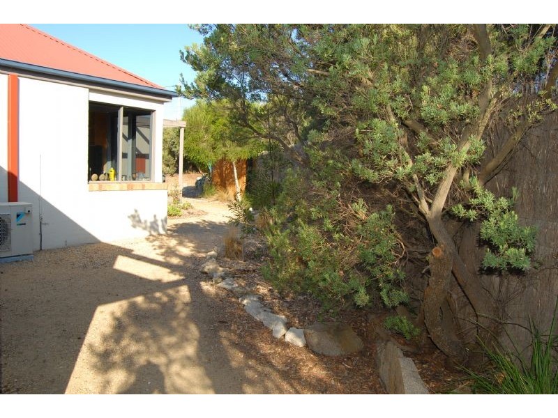 2 Claudius Court, St Andrews Beach VIC 3941