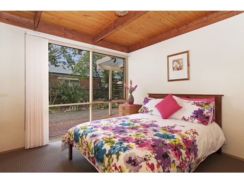 8 Athol Court, Rye VIC 3941