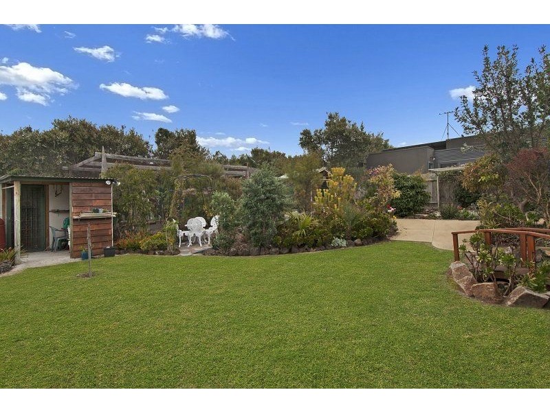 303 Sandy Road, St Andrews Beach VIC 3941