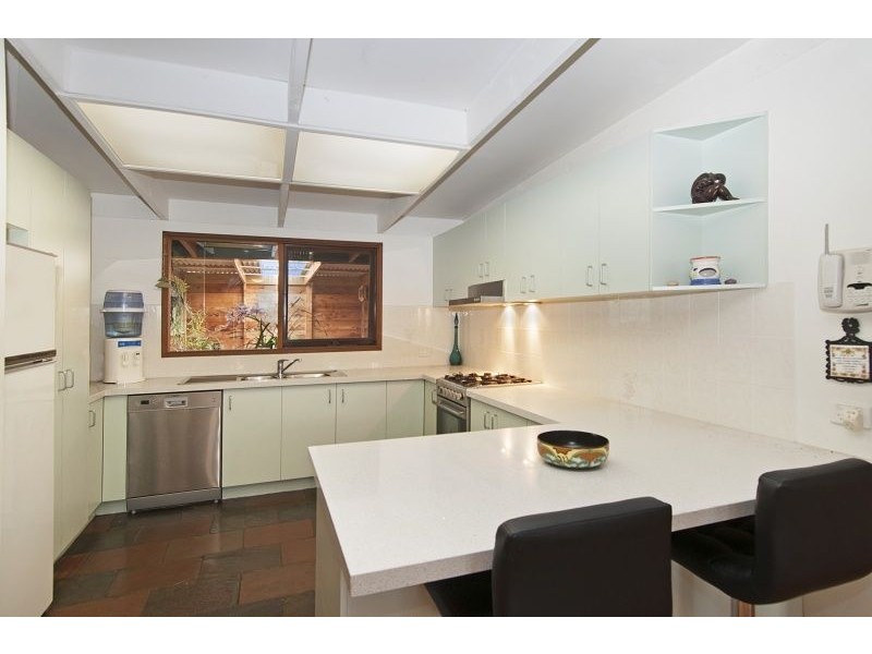 303 Sandy Road, St Andrews Beach VIC 3941