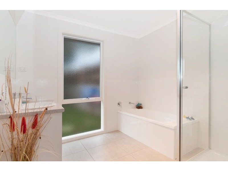 39 Wargundy Avenue, Rye VIC 3941