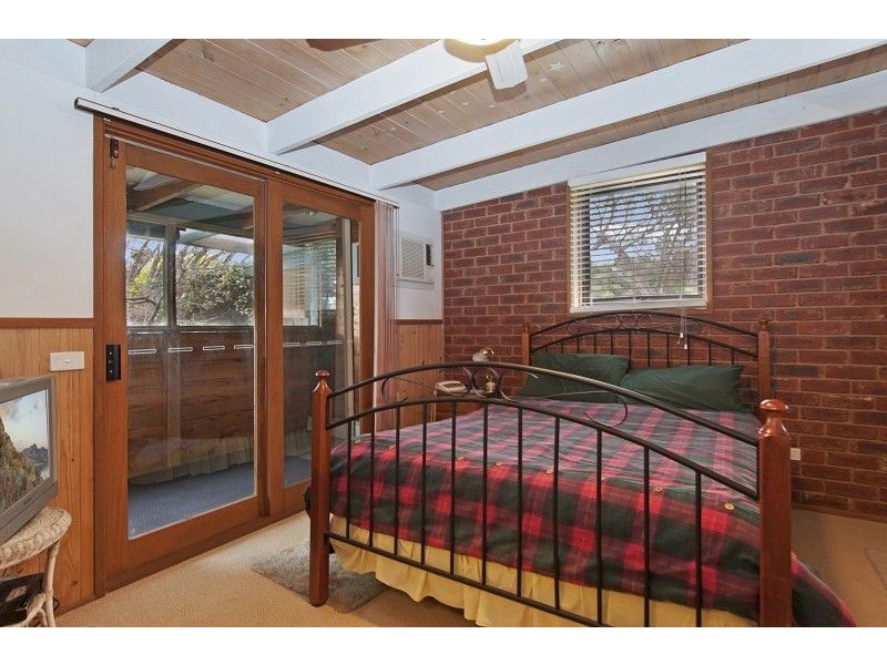 303 Sandy Road, St Andrews Beach VIC 3941