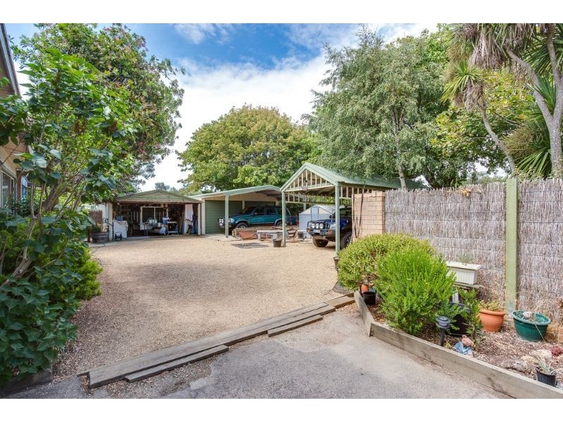 22-24 Alma Street, Tootgarook VIC 3941