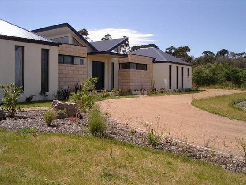 2 Manna Gum Court, Rosebud VIC 3939