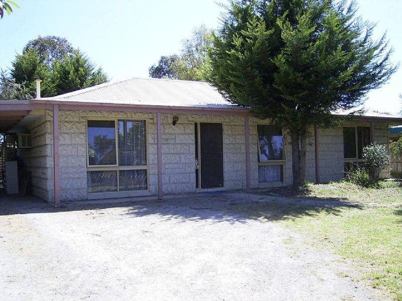 44 Swans Way, Rosebud West VIC 3940