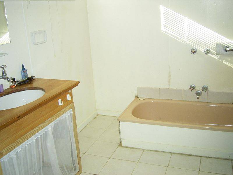 14 Sunningdale Road, Rosebud VIC 3939