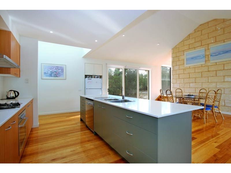 2 Manna Gum Court, Rosebud VIC 3939