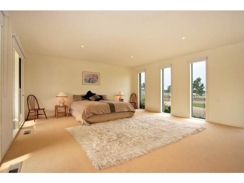 2 Manna Gum Court, Rosebud VIC 3939