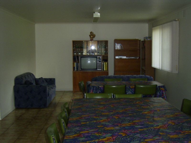 18 Deighton Drive, Rosebud VIC 3939