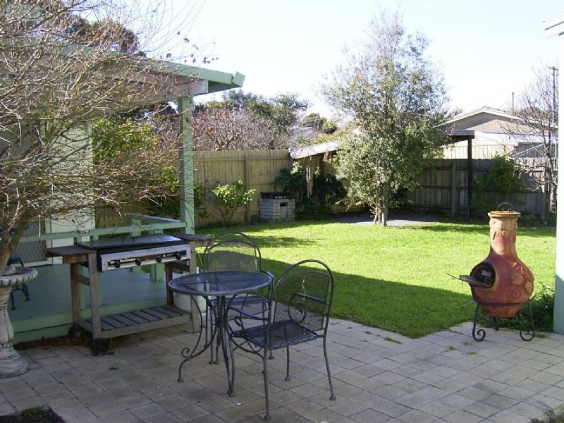 39 Ocean Street, Rosebud VIC 3939