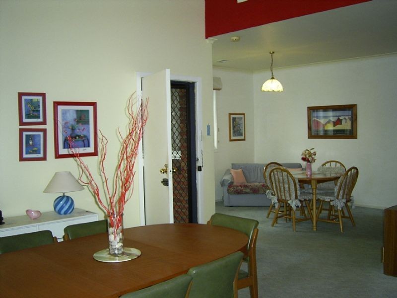 102 Second Avenue, Rosebud VIC 3939