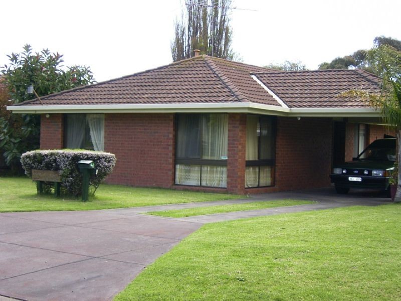 4 Keogh Street, Rosebud VIC 3939