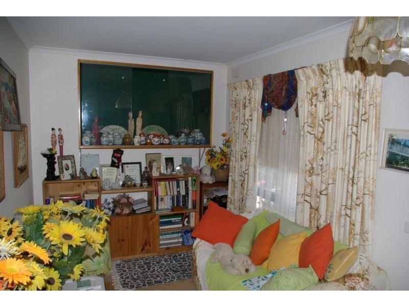 176 Eighth Avenue, Rosebud VIC 3939