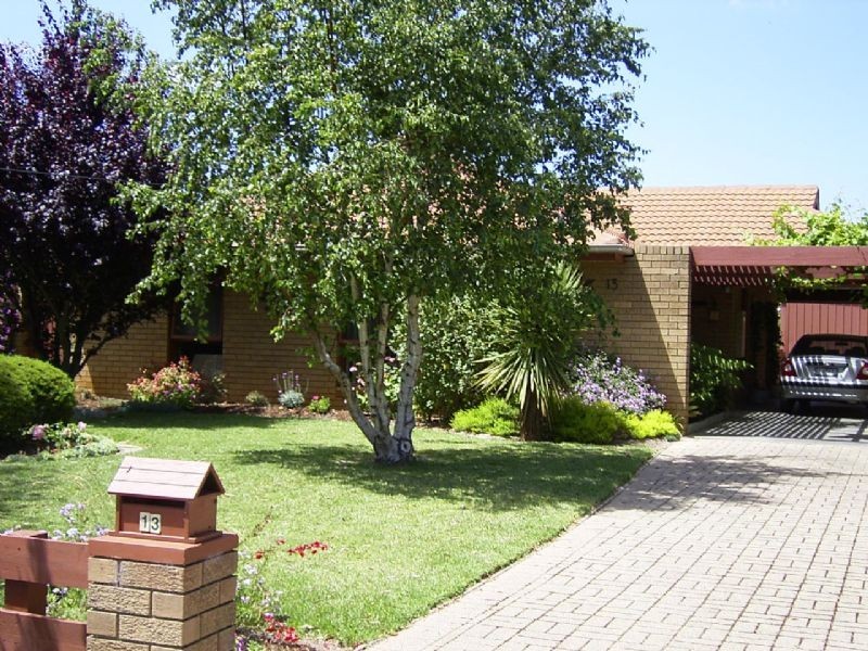 13 Karoonda Street, Rosebud West VIC 3940